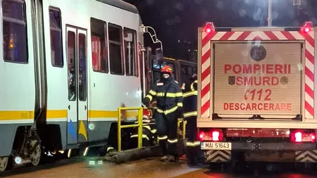 FOTO-VIDEO | Pieton lovit de un tramvai al liniei 41, în zona Crângași. Ce au spus martorii despre accident