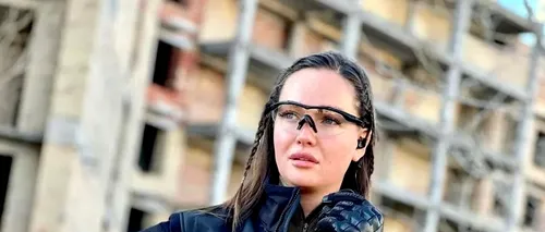 Anastasia s-a înarmat pentru a respinge atacul rus. Fosta Miss Ucraina amenință: „Oricine va trece granița pentru a ne invada va fi ucis!”