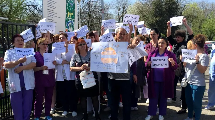 Protestele angajaților din spitale continuă în Capitală. Sute de cadre sunt nemulțumite de regulamentul sporurilor