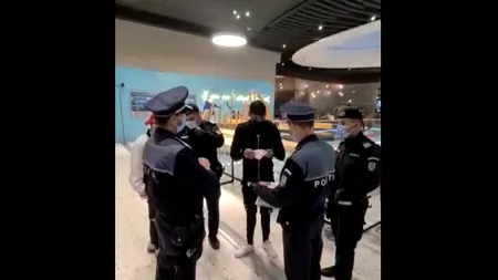 Amenzi în valoare de 10.000 de lei, în prima zi de restricţii. Polițiștii au efectuat controale în centre comerciale - VIDEO