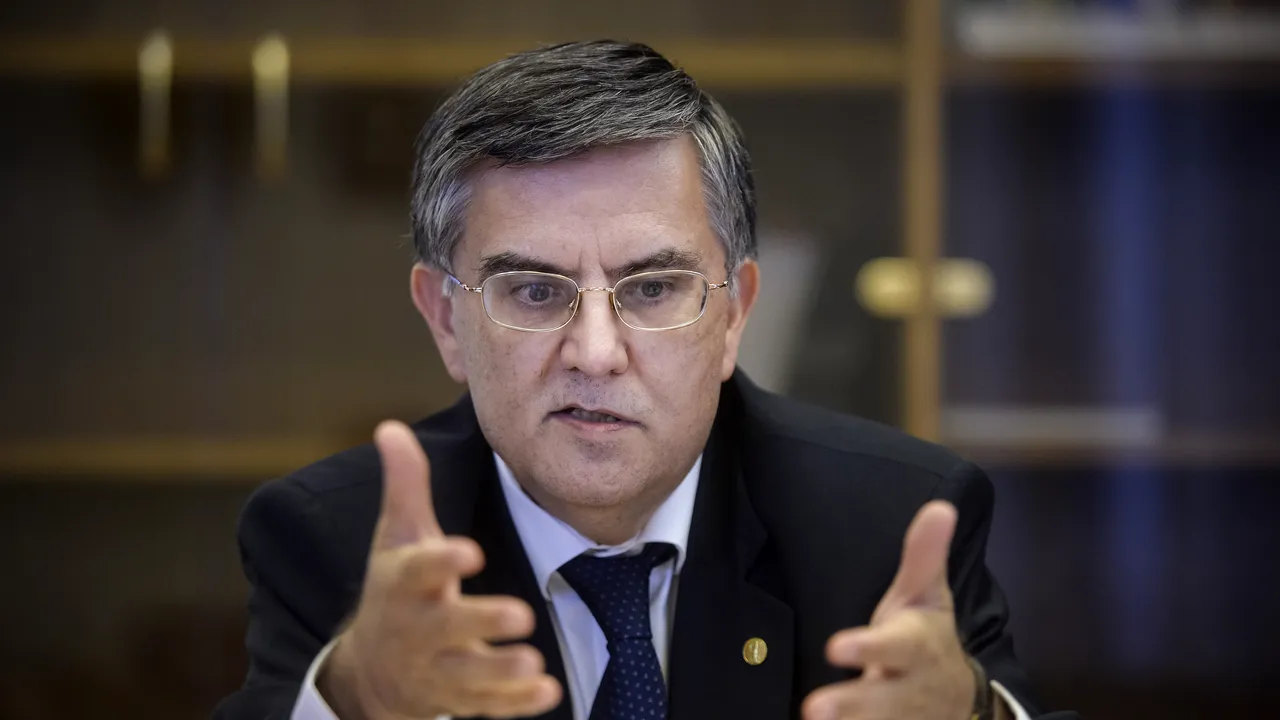 Ministrul Educației: E inacceptabil ca cineva să poată renunța la titlul de doctor fără explicații