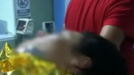 Pasagera unei mașini, ÎMPUȘCATĂ din greșeală de polițiști. Șoferul conducea BĂUT și nu a oprit la semnal