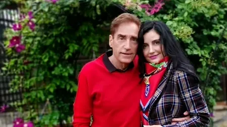 Petre Roman, primul premier al României post-comuniste, a împlinit 75 de ani. Ce mesaje i-au transmis Silvia Chifiriuc și Oana Roman