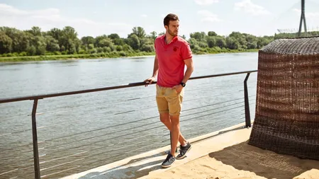 PANTALONI scurți pentru bărbați, pentru fiecare siluetă. Simte-te confortabil în corpul tău (P)