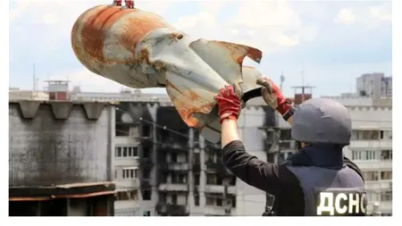 Un bărbat din Ucraina a locuit mai multe săptămâni cu o rachetă neexplodată în casă