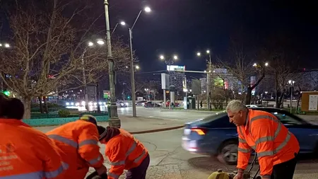 Primăria Capitalei anunță că a început să astupe GROPILE din asfalt. Pe ce bulevarde se lucrează