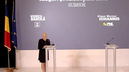 Dăncilă l-a așteptat cu daruri, dar Iohannis n-a venit la dezbatere. Cu ce cadouri se pregătise candidatul PSD- VIDEO