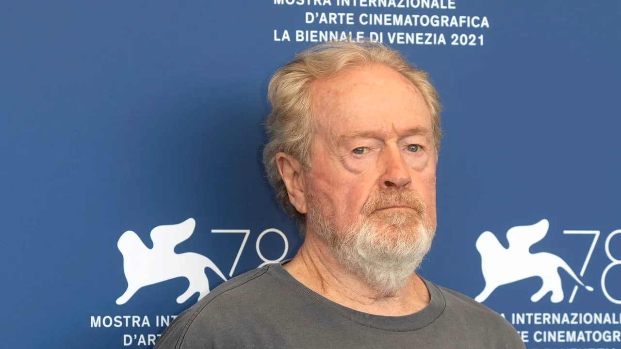 Ridley Scott va face o continuare a lungmetrajului de succes „Gladiatorul”. Când încep filmările