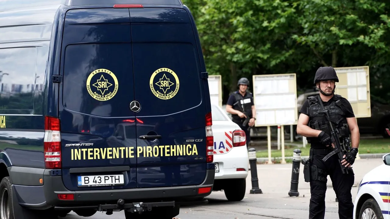 UPDATE | Alertă în București, din cauza unei valize suspecte: SRI a intervenit în Sectorul 6, patru imobile au fost evacuate. Alarma a fost falsă