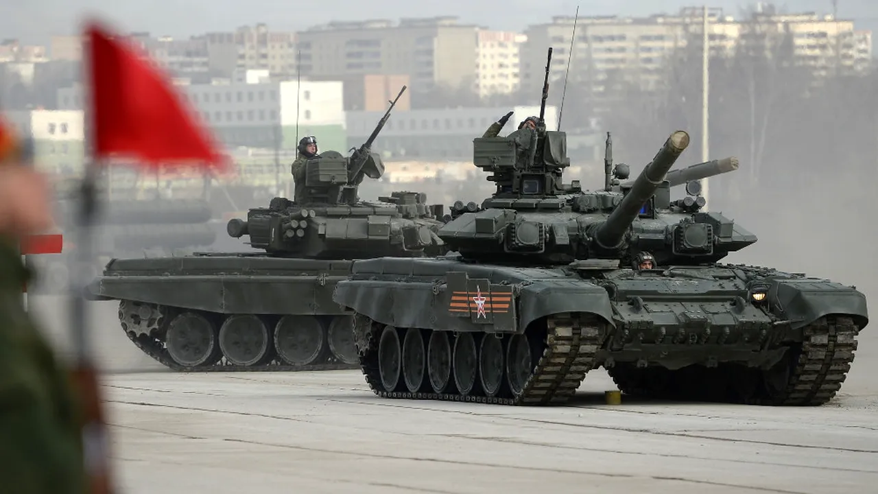 Rusia mobilizează prezență militară suplimentară la frontierele cu NATO