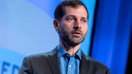 Un român a inventat un nou cuvânt, folosit acum în toată lumea. La ce se referă termenul prezentat de analistul născut în Dumbrăveni