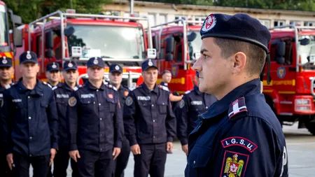 România trimite primii 40 pompieri în Grecia. Predoiu: Duceți mai departe tradițiile de solidaritate ale poporului român