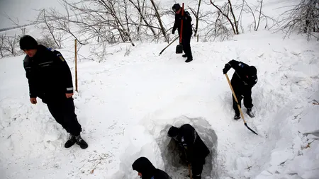 Tânărul dispărut în timpul viscolului a fost găsit mort. Plecase alături de alte două persoane să ajute un șofer înzăpezit