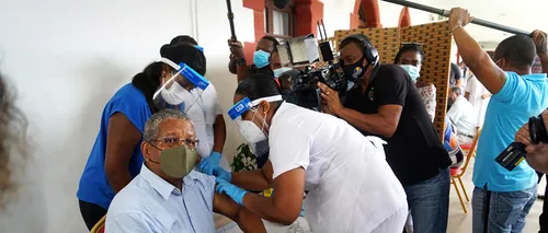 Republica Seychelles, primul stat african care a început campania de vaccinare împotriva COVID-19