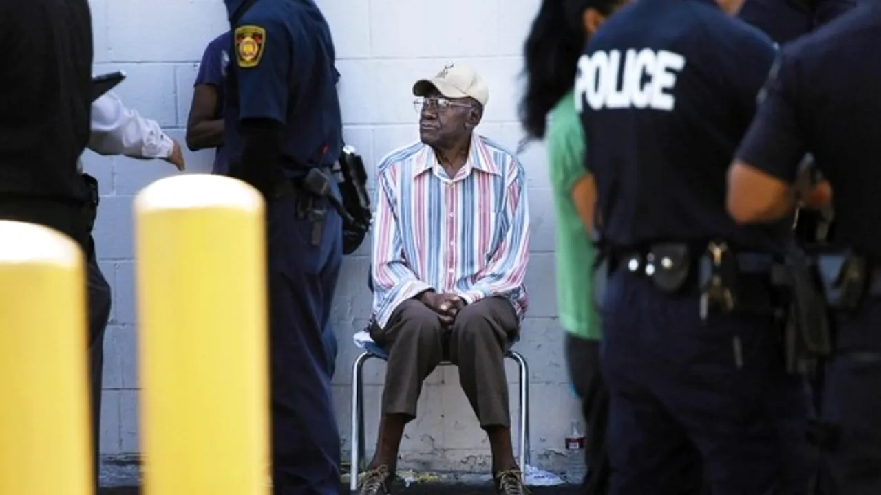 Un șofer de 100 de ani a lovit nouă copii cu mașina