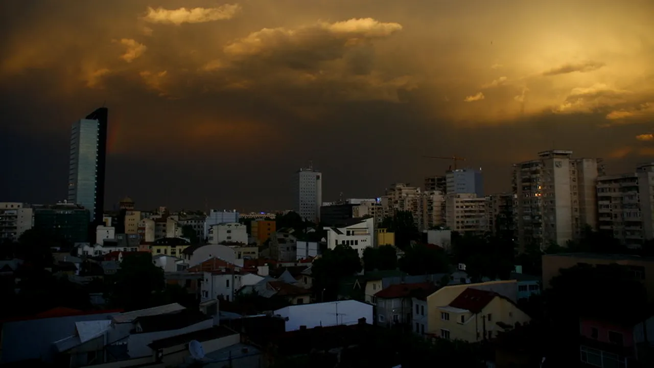 AVERTIZARE METEO. Cod galben de furtuni. HARTA ANM