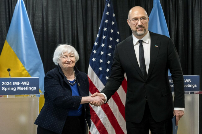 Premierul Ucrainei Denys Shmyhal s-a întâlnit cu secretarul Trezoreriei din SUA, Janet Yellen. Sursa: Profimedia