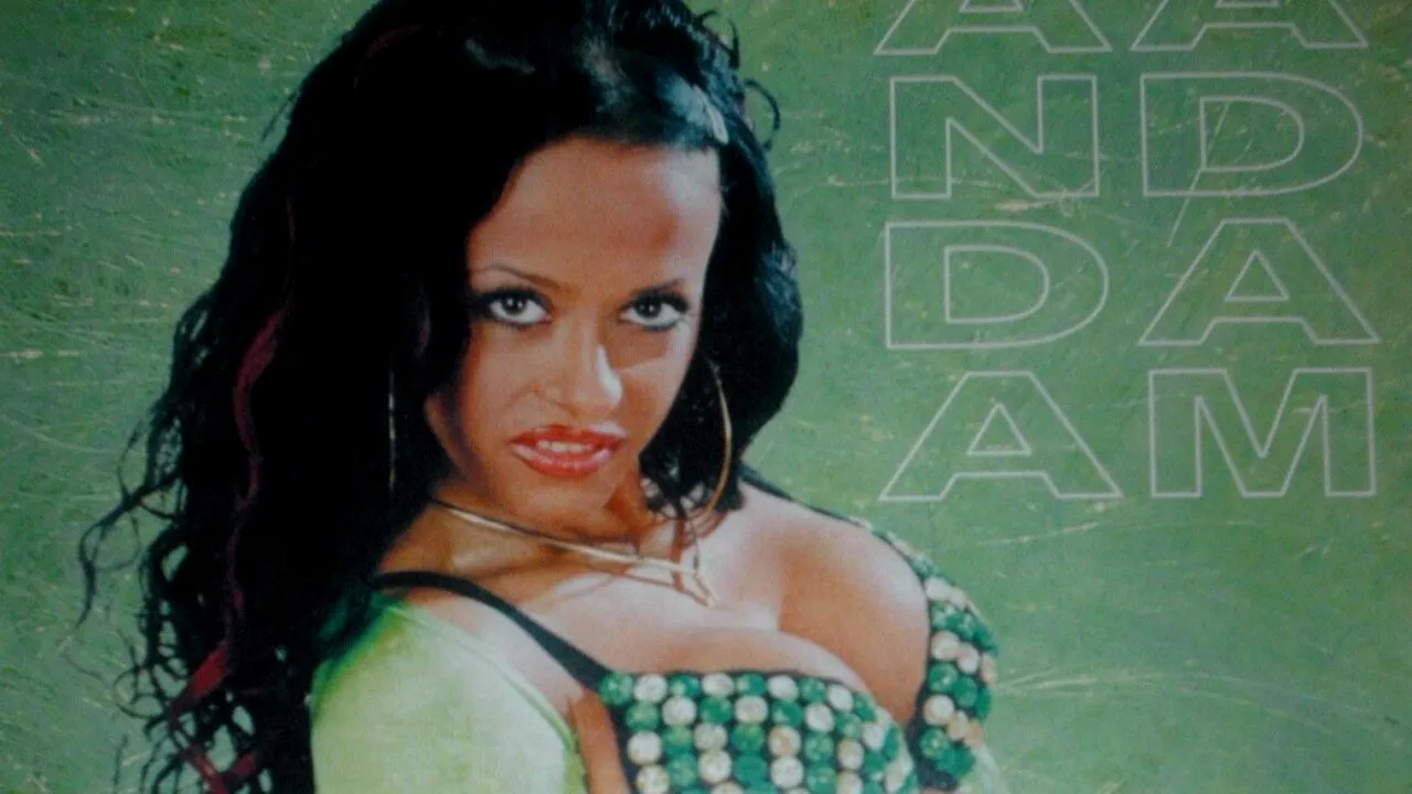 GALERIE FOTO - Vedete în tinerețe. Cum arătau artiștii din România: Peste mulți nu au trecut anii!