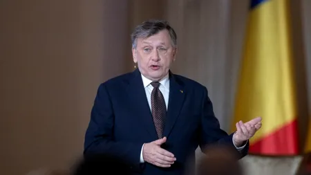 „Fără AUR, fără SOS, fără Georgescu”. Crin Antonescu spune cum pot PNL și UDMR să formeze un nou Guvern