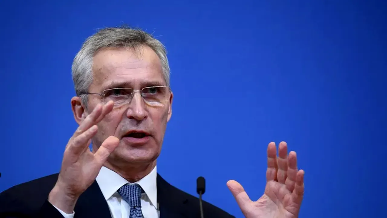 Secretarul General al NATO, Jens Stoltenberg: 