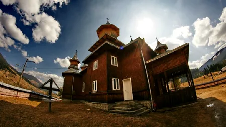 12 sate frumoase din România, perfecte pentru vacanța de Paște