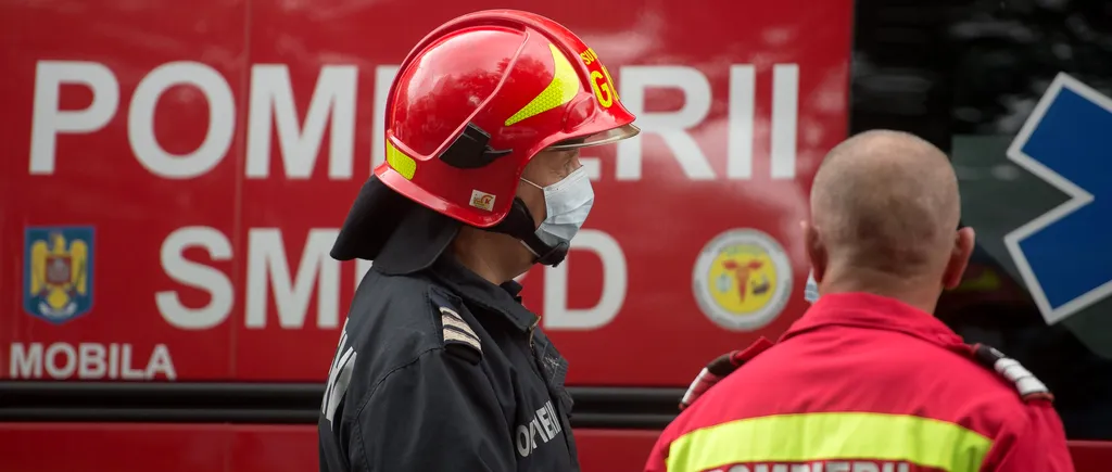 Incendiu izbucnit într-un bloc din Sfântu Gheorghe. Peste 20 de locatari au fost evacuați