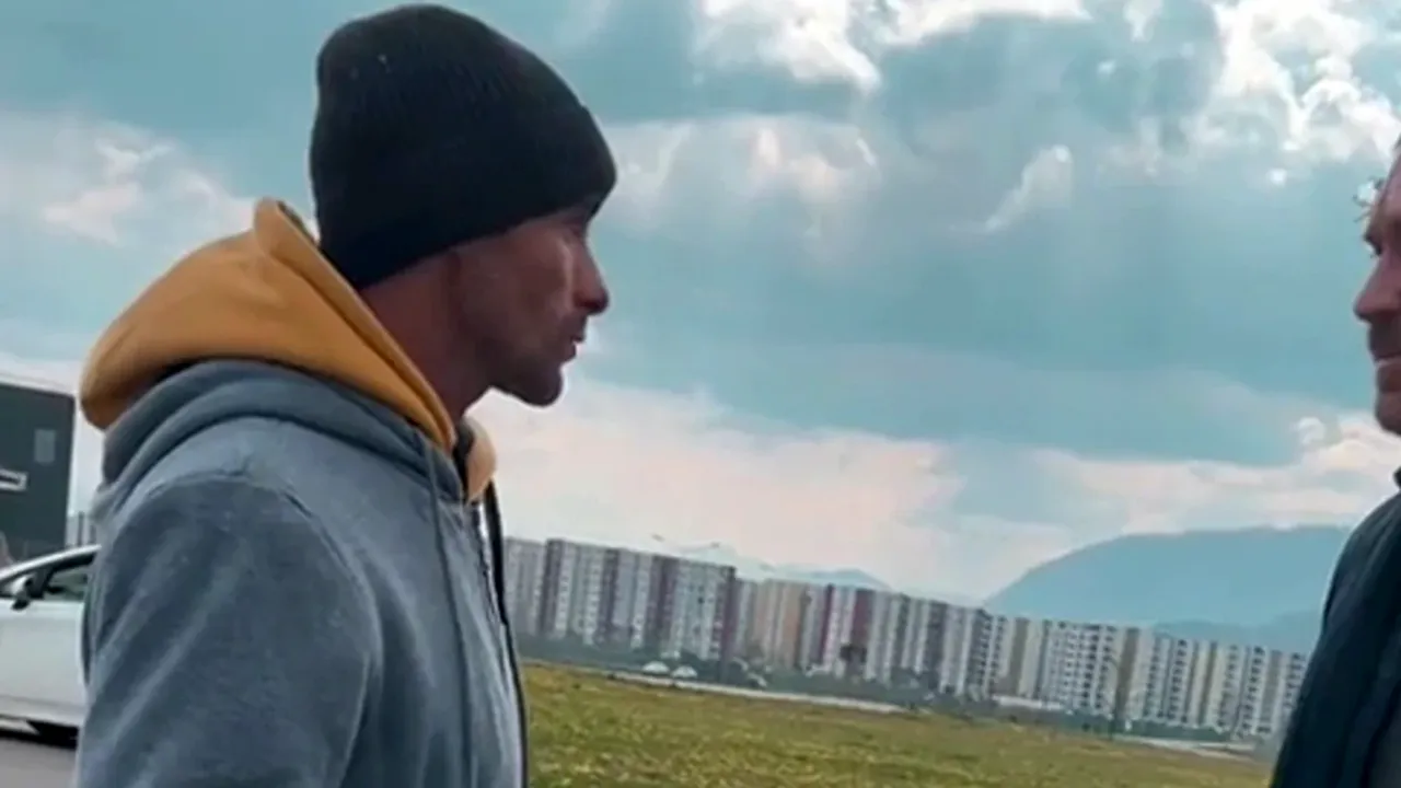 Dialog inimaginabil între un profesor și un individ care voia să meargă în autocarul plin cu elevi: ”Noi am ajuns unde am venit noi ca să ajungem!”