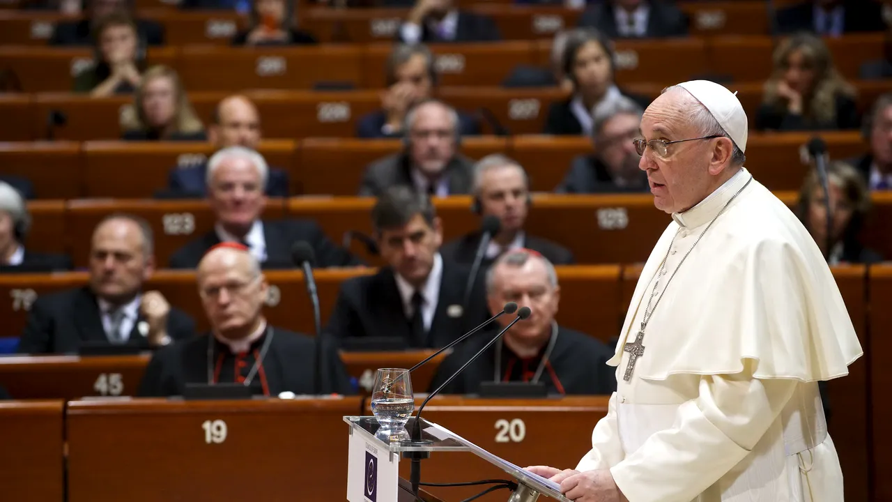 Eurodeputații văd în discursul papei un apel la 