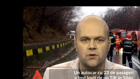 AUTOCAR cu 23 de pasageri, a fost lovit de un TIR, în Sibiu