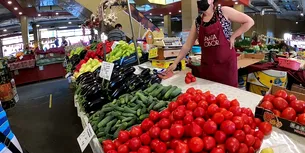 Soluție INEDITĂ în piețele românești pentru a păstra marfa proaspătă: „Este și mult mai gustoasă”