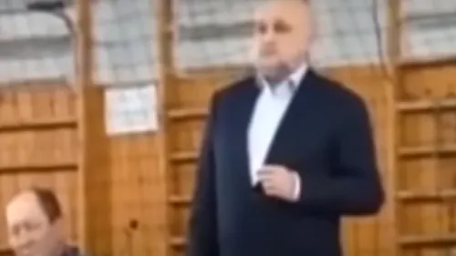 VIDEO | „De ce i-ai trimis în Ucraina să fie carne de tun?” Guvernatorul din Siberia se apără în fața cetățenilor furioși