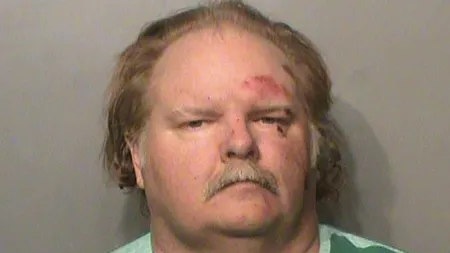 Un bărbat a vărsat lichid pe laptop și l-a dus la service. La scurt timp după aceea, tehnicienii au chemat poliția