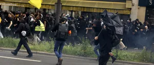 VIOLENȚE în Franța, la manifestațiile de 1 Mai /Agenți ai forțelor de ordine au fost răniți, zeci de manifestanți au fost reținuți