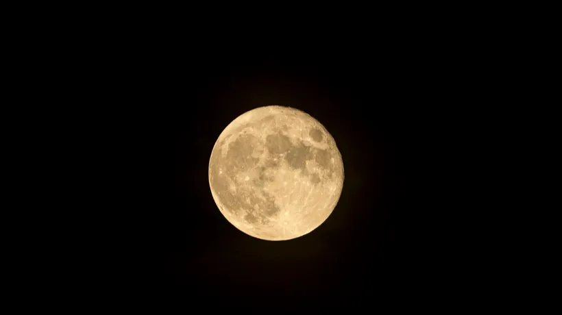 Cum ne afectează eclipsa de Lună „sângerie” de marți, 8 noiembrie. Astrolog: Este însoțită de o planetă responsabilă de evenimente imprevizibile