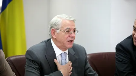 Ponta, despre Meleșcanu: E dreptul său de a candida; E un om extrem de elegant 