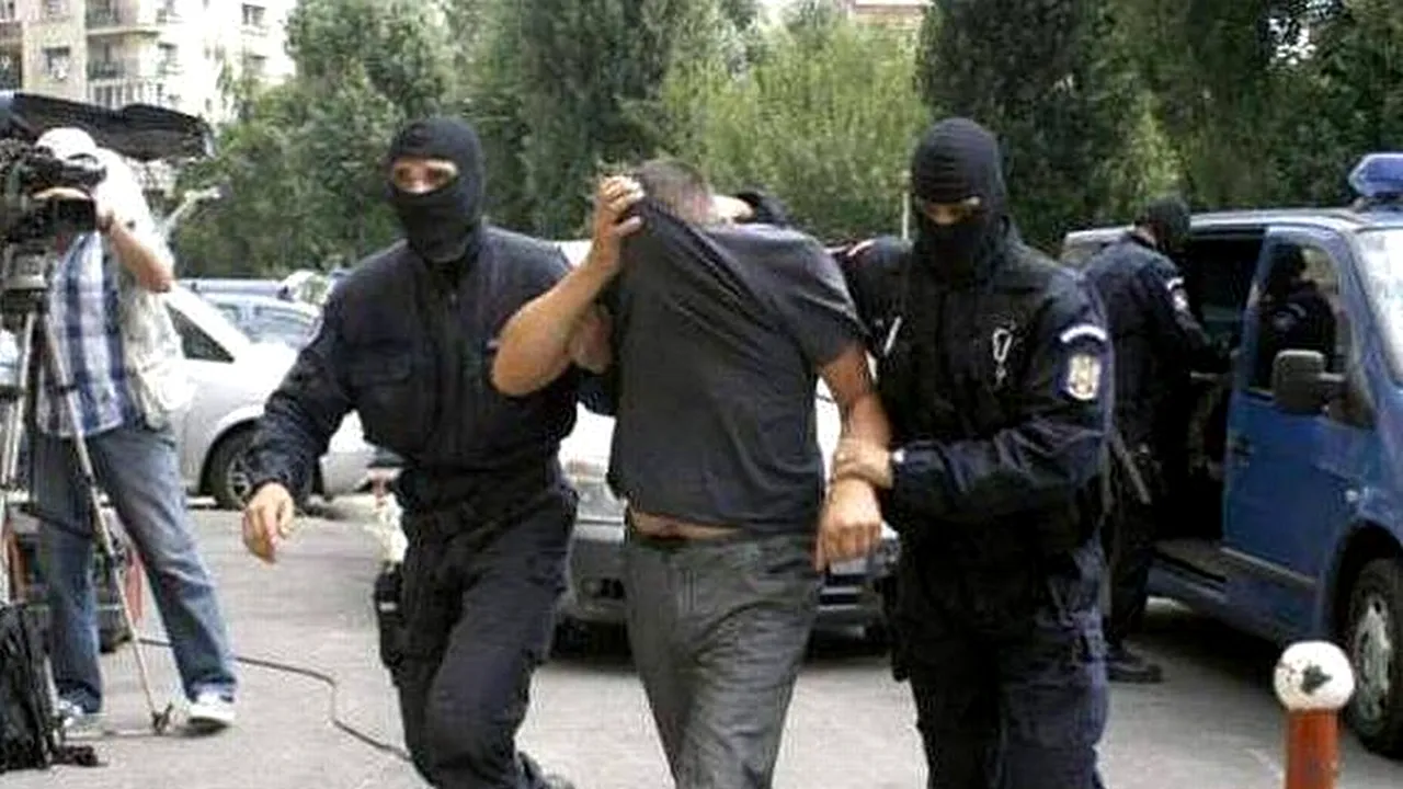 Două persoane au ajuns la spital și alte trei sunt audiate de polițiști, după un scandal în Capitală