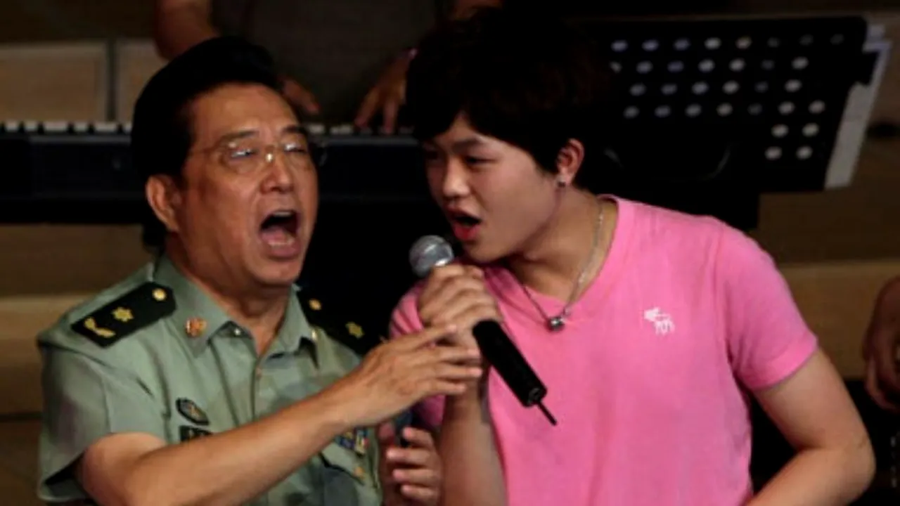 Fiul unui celebru tenor chinez, condamnat la 10 ani de închisoare pentru comiterea unui viol în grup