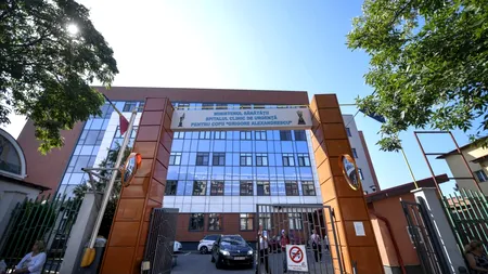 Fata din Mehedinți incendiată de Ion Turnagiu are „șanse mai mari de supraviețuire”. Tânăra a trecut prin șapte operații până acum, iar medicii spun că nu a fost vizitată de nimeni din familie