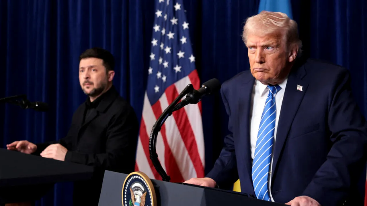 Donald Trump, critic la adresa lui Volodimir Zelenski, căruia îi cere să nu mai atace rafinăriile rusești: „Provoacă o penurie de motorină”