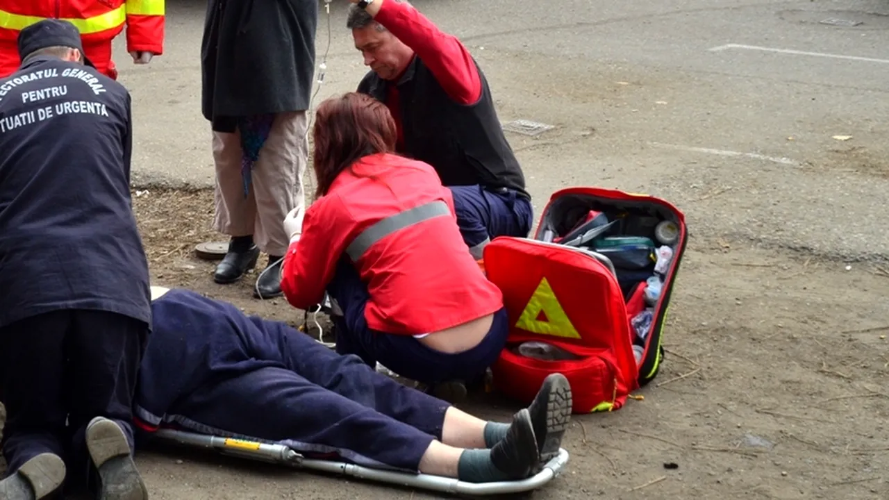 Bătrână accidentată grav pe trotuar de un ATV neînmatriculat, condus de un băcăuan băut