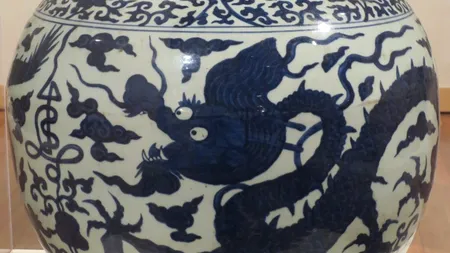 Bol de 35 dolari, cumpărat dintr-un talcioc, artefact neprețuit din timpul dinastiei Ming! Valoarea reală, de 10.000 de ori mai mare!