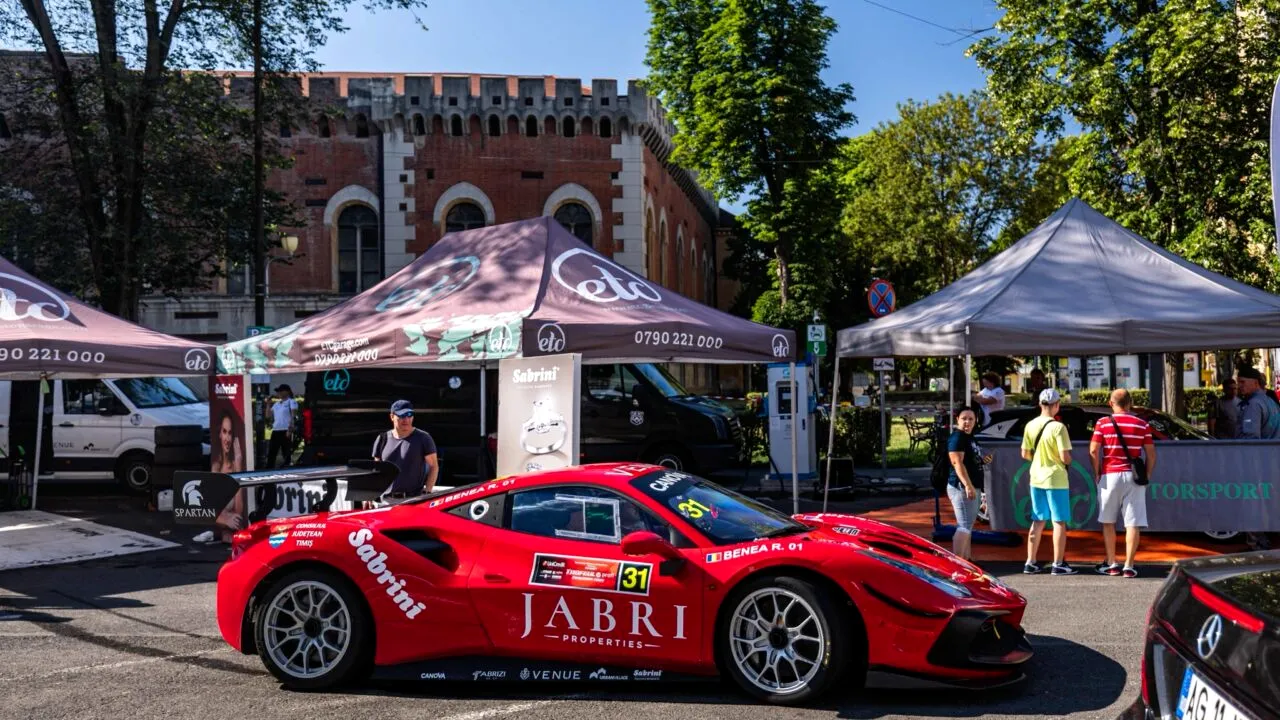 Radu Benea continuă lupta pentru TITLU la Mediaș. Fiul său, Nicolas, lider la juniori