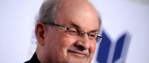 Americanul acuzat de înjunghierea lui Salman Rushdie se declară „surprins” că scriitorul a supraviețuit în urma atacului