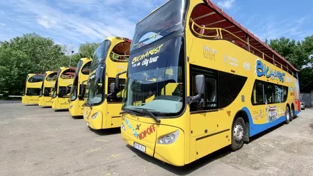 EXCLUSIV | „Alba-neagra” cu autobuze turistice cumpărate cu peste 420 de mii de euro. De ce nu a fost licențiat până acum “Bucharest City Tour”