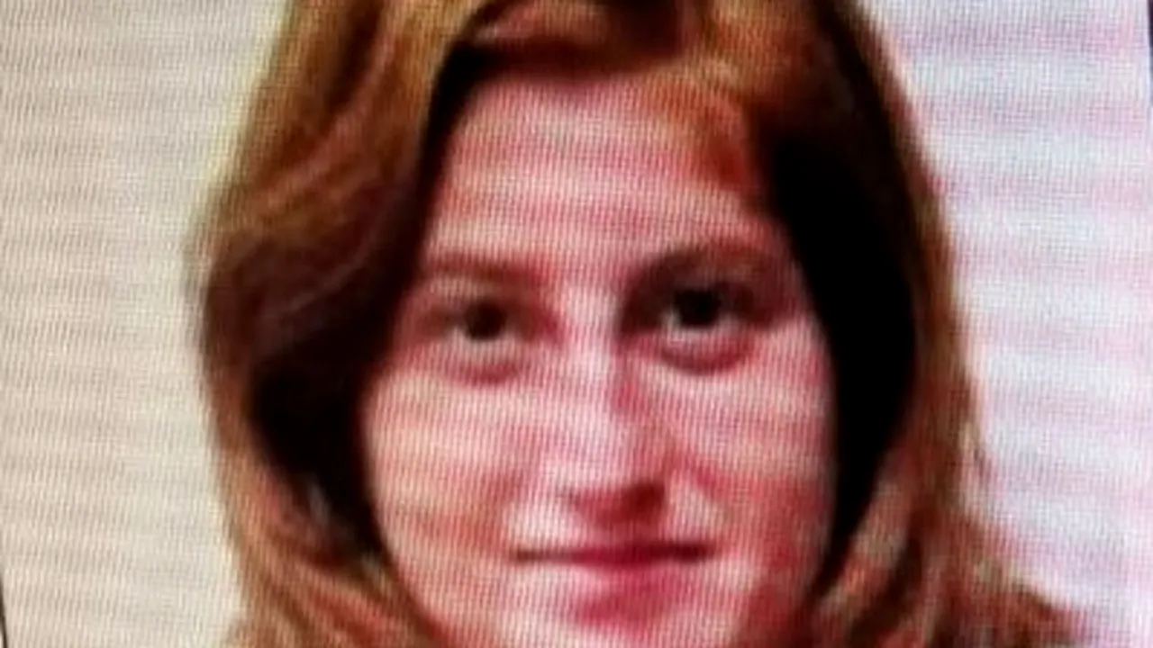 O fată de 15 ani din Timiș este dispărută de miercuri. Tânăra a plecat spre școală și de atunci nu a mai fost văzută