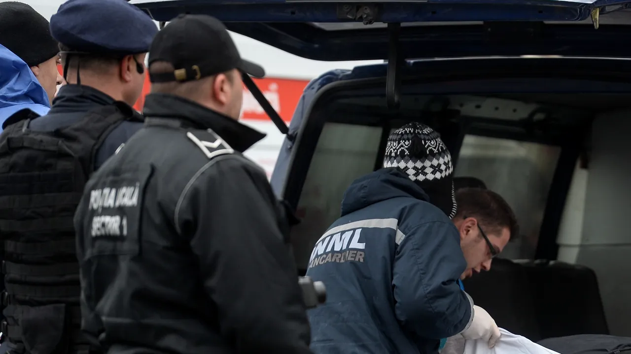 S-a aflat cine este bărbatul găsit mort în portbagajul unei mașini parcate în București