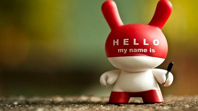 Cum ne influențează numele pe care îl purtăm viața
