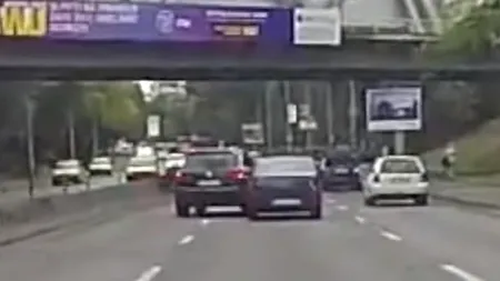 Șoferul de Touareg care a lovit intenționat o Dacia Logan în trafic a fost reținut și acuzat de tentativă de omor
