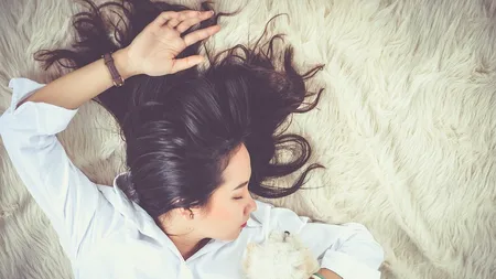 BENEFICIILE neștiute ale SOMNULUI regulat. De ce este recomandat să te culci la aceeași oră în fiecare zi