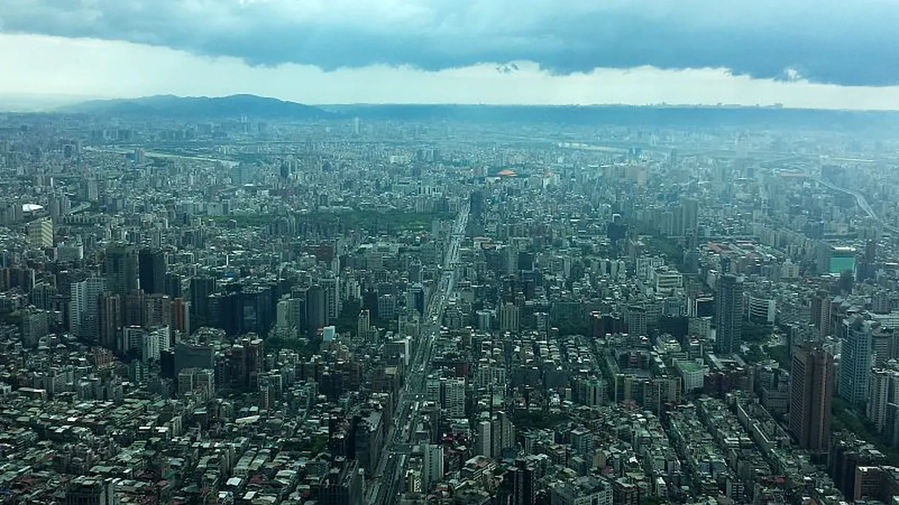 FOTO+VIDEO. Cum se vede lumea din Taipei 101, a patra cea mai înaltă clădire din lume